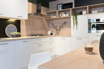 landelijke keuken met houten keukenblad landelijke keuken met houten keukenblad