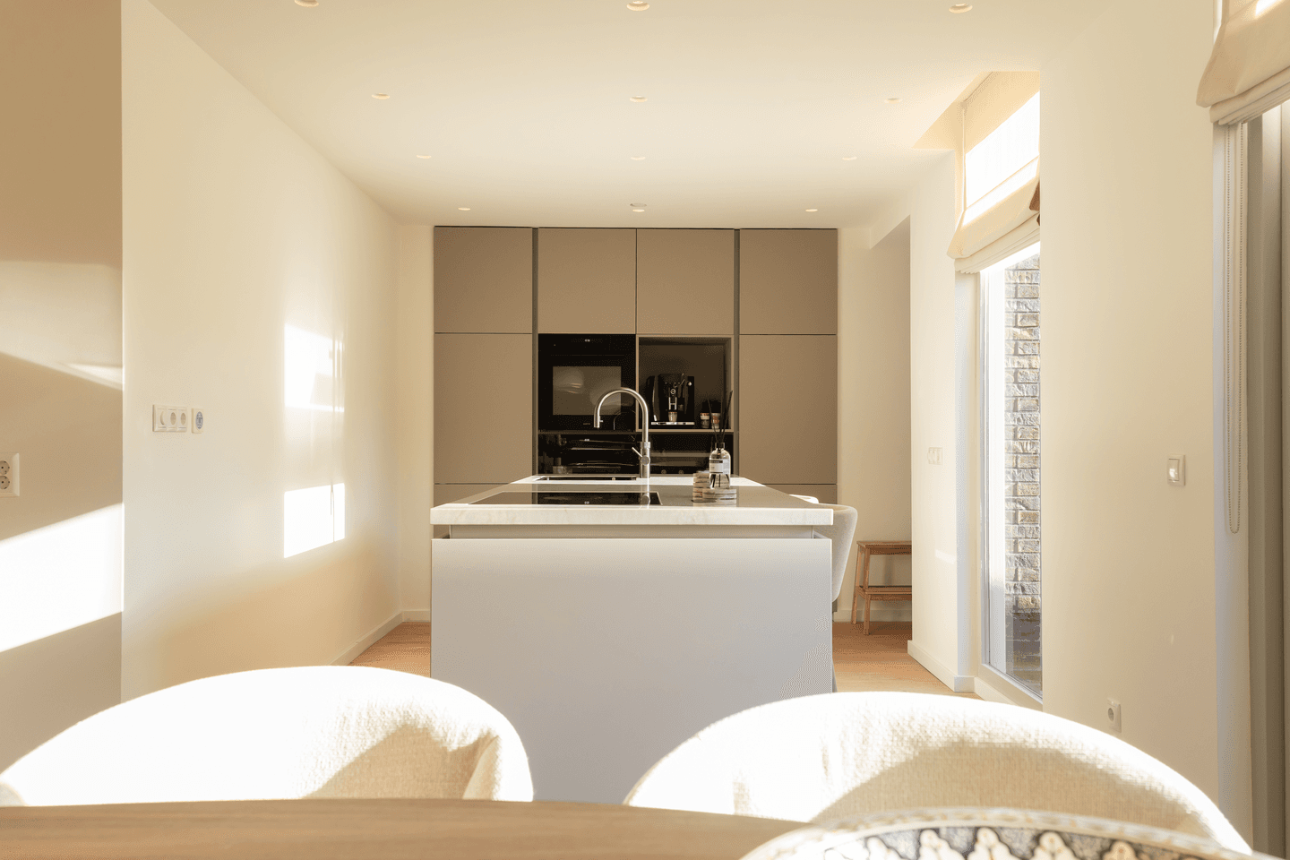 Beige taupe keuken rosmalen