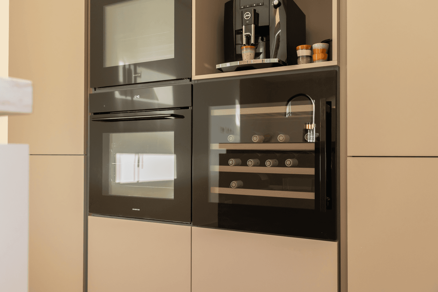 Beige taupe keuken rosmalen