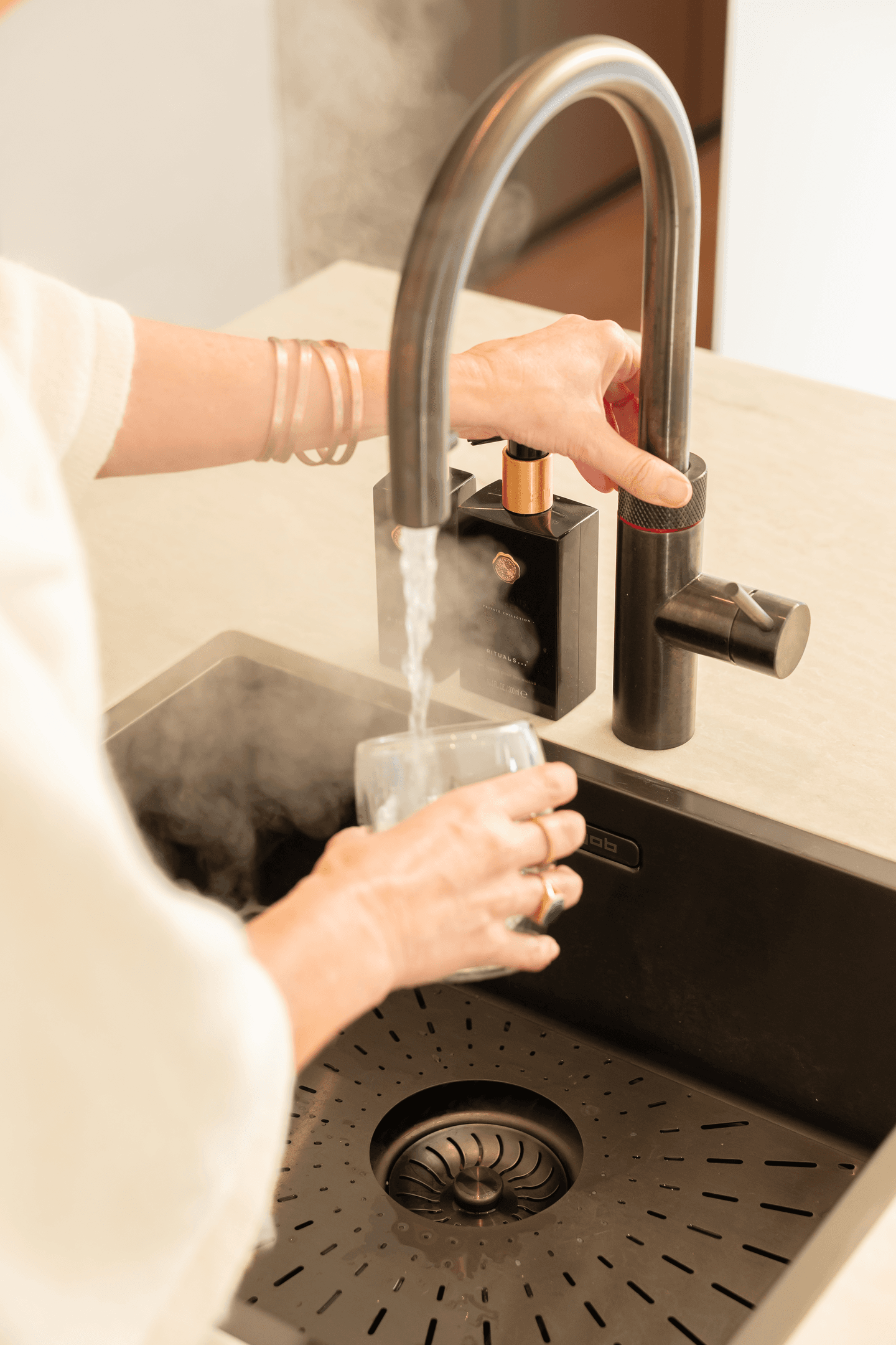 Beige taupe keuken rosmalen