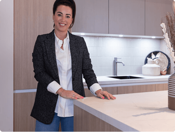 Hello Kitchen vrouw